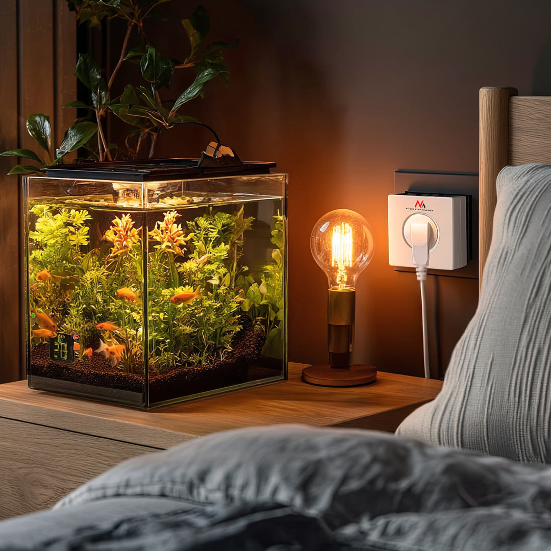 Programovatelný digitální časovač Schuko 3600W max 156 programů Maclean Energy MCE30