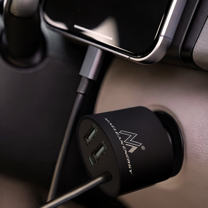 Nabíječka do auta USBUSB 5.2A. Vestavěný kabel 8PIN MCE76 pro Iphone