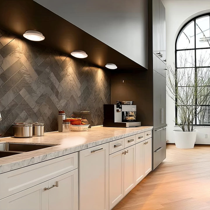 Sada 6 LED světel Maclean Energy s ovládačem na  baterie 3xAAA MCE165 Maclean