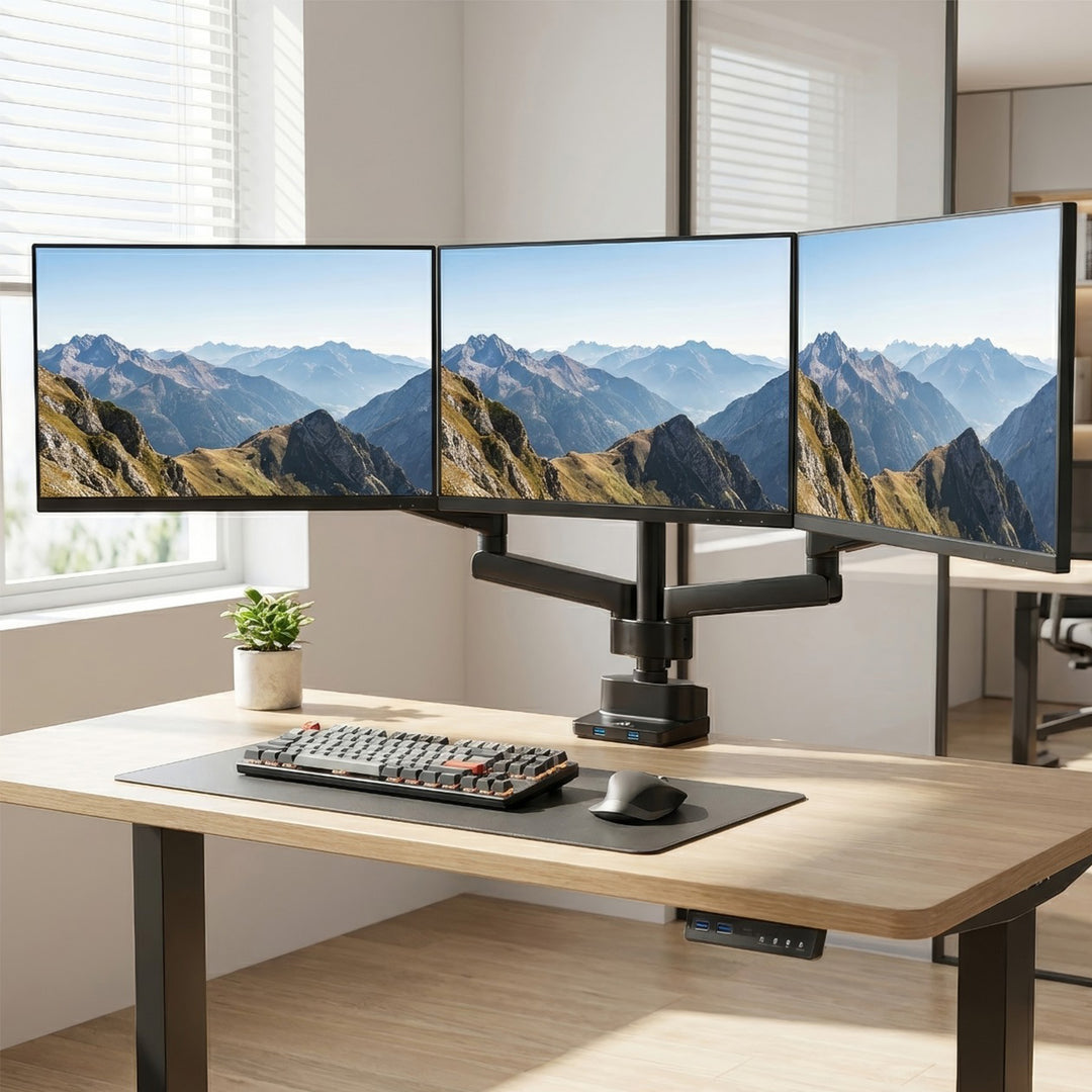 Držák na stůl pro 3 LCD LED monitory s 2x USB 3.0 Maclean MC-811 17-27 "3x7kg vesa 75x75 a 100x100