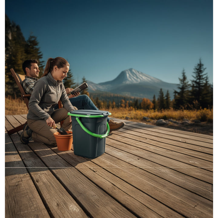 Turistická toaleta GreenBlue GB320BG černo-zelená 19 L