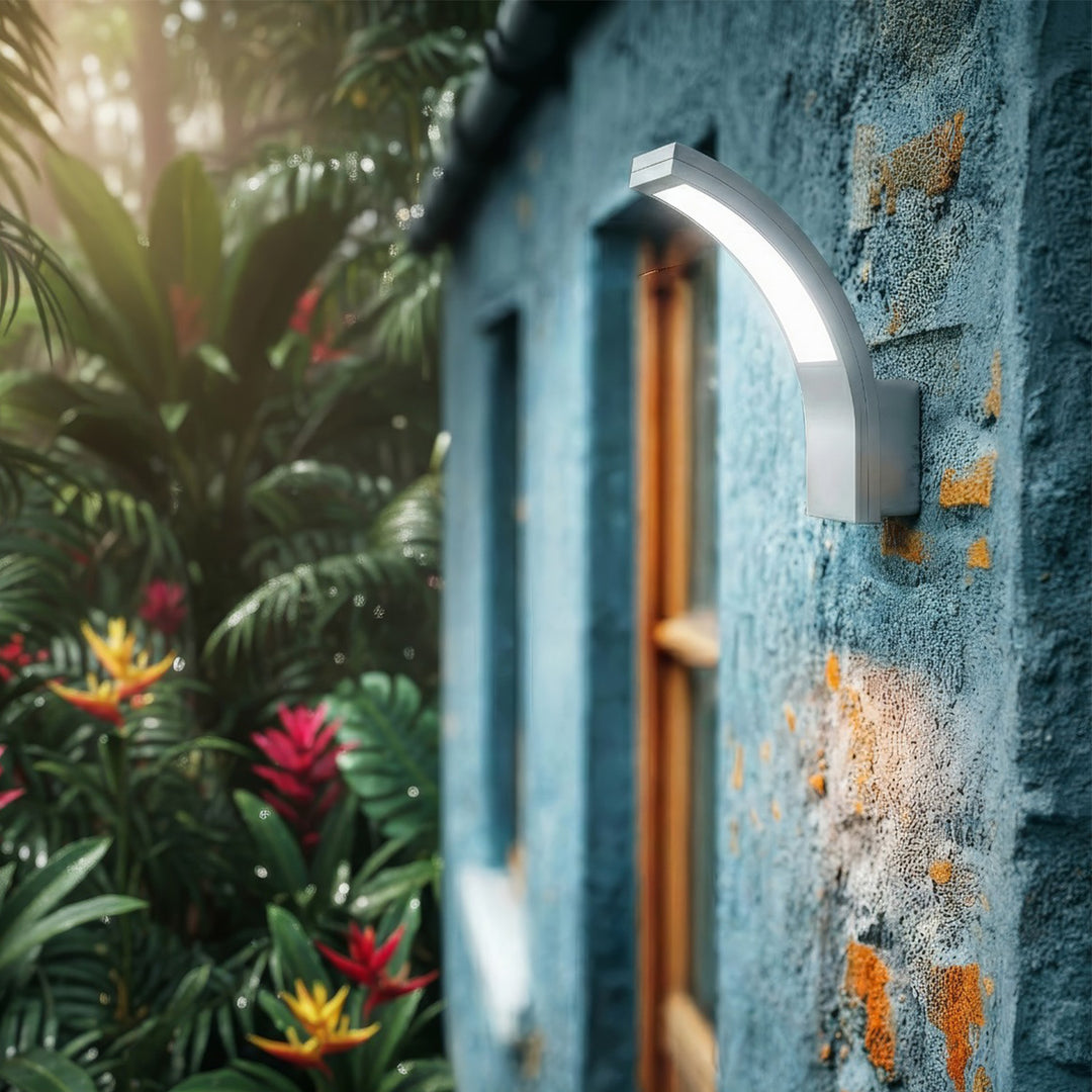 LED fasádní lampa MCE343 SV 800lm 10W IP54 Maclean Energy stříbrná barva, přírodní bílá barva (4000K)