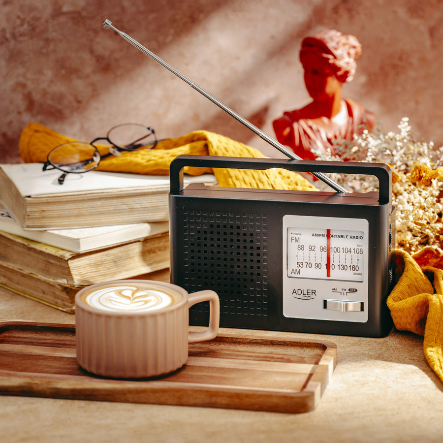 Rádio Adler, přenosné, AM a FM, anténa, síťový a bateriový provoz, AD 1909