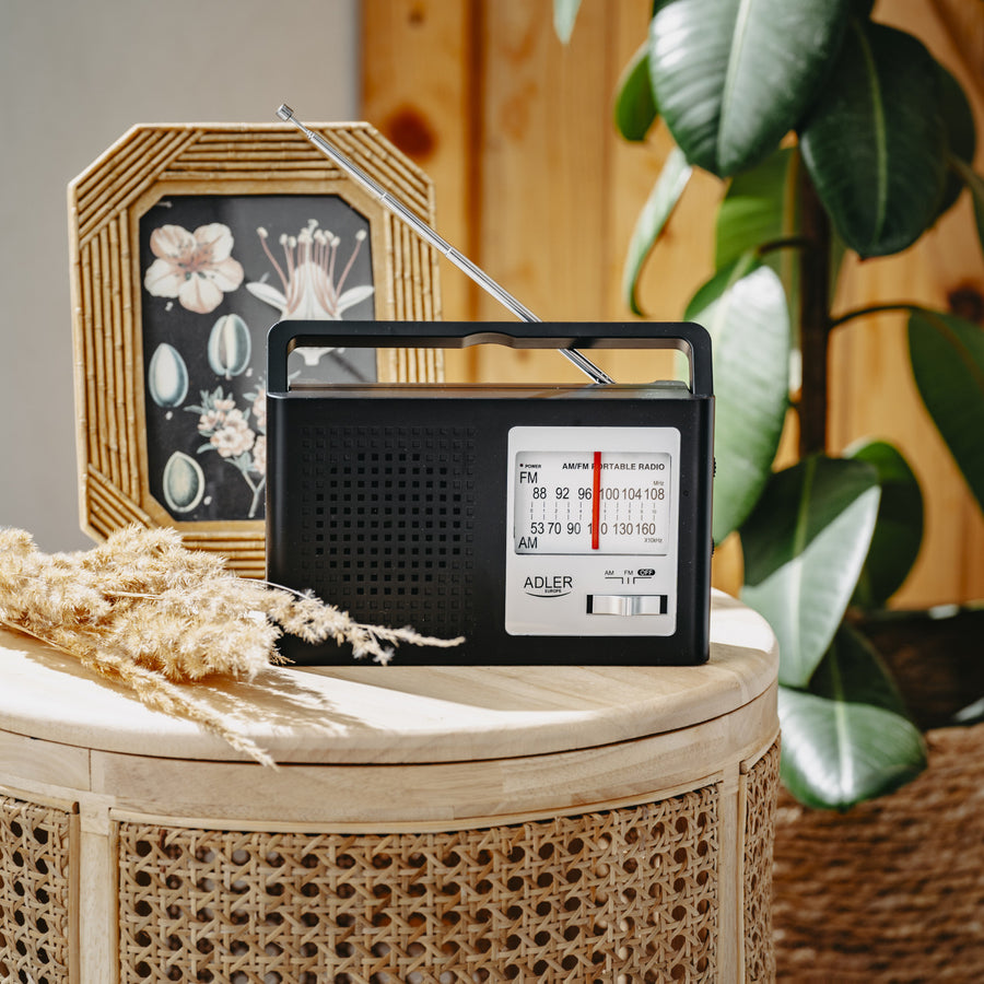 Rádio Adler, přenosné, AM a FM, anténa, síťový a bateriový provoz, AD 1909