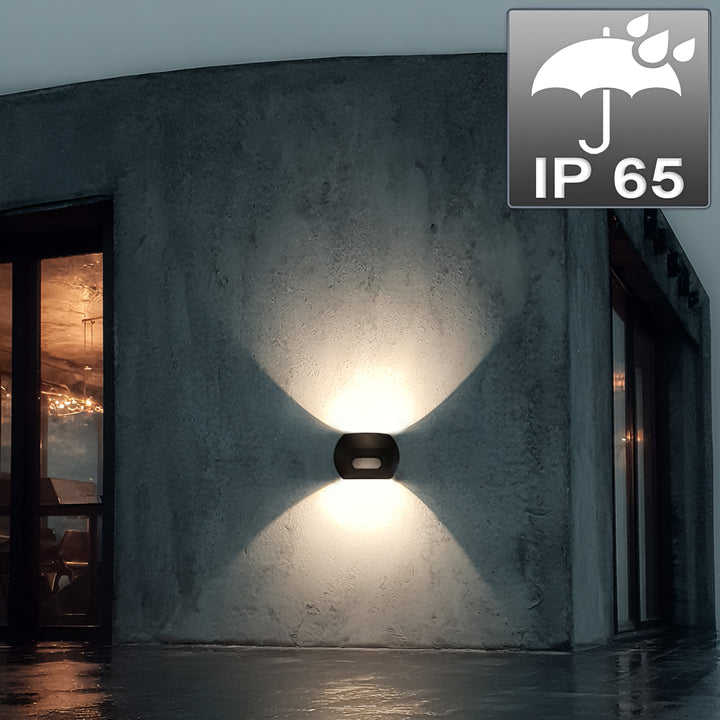 Nástěnná lampa LED s PIR pohybovým senzorem neutrální bílá 20W 1200l MCE366