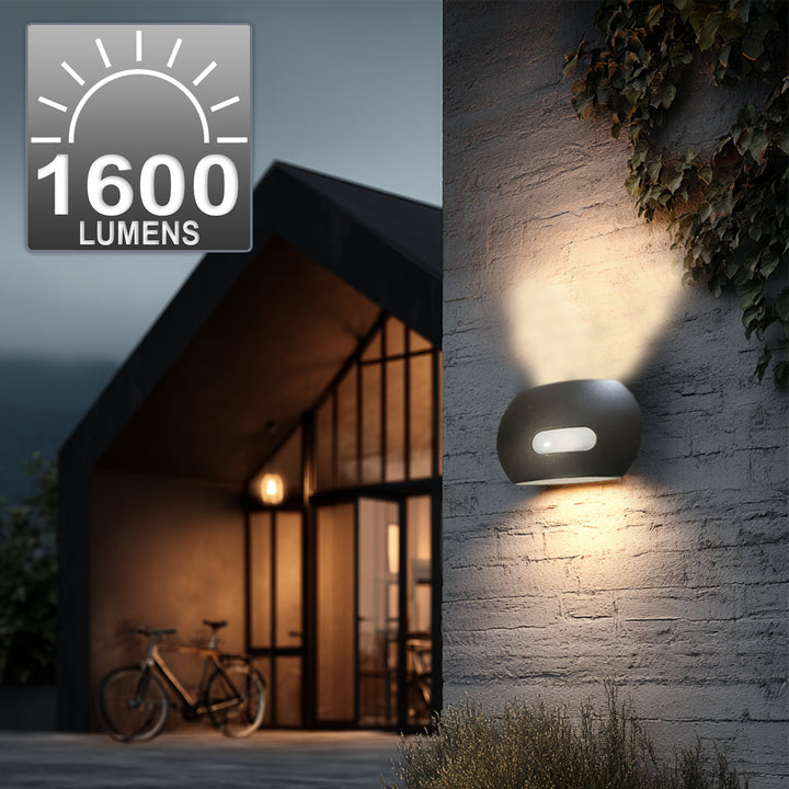 Nástěnná lampa LED s PIR pohybovým senzorem neutrální bílá 20W 1200l MCE366