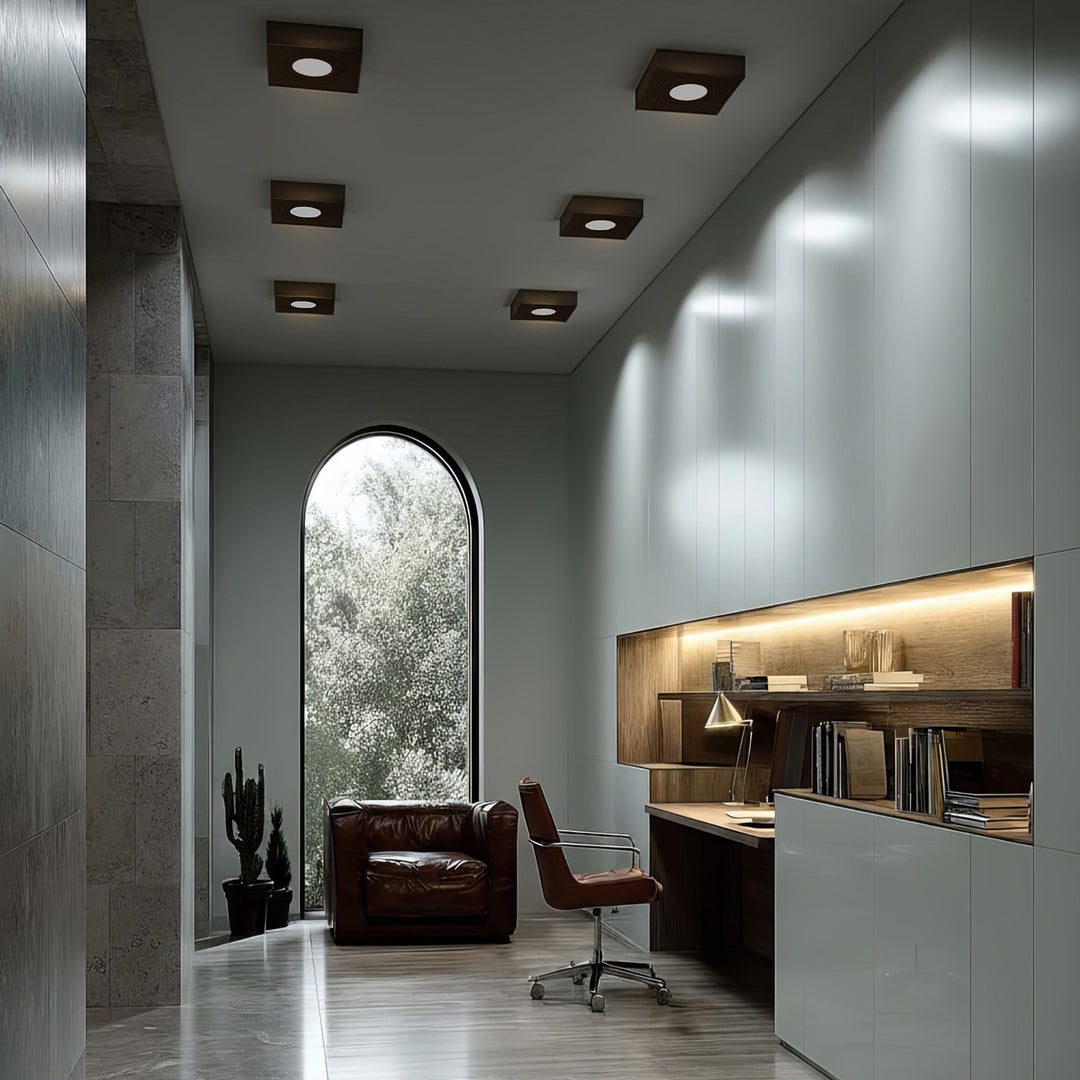 Bodové stropní svítidlo Maclean MCE464 B, pro světelné zdroje MR16 / GU10, černé, 94x94x32mm, hranaté, alu