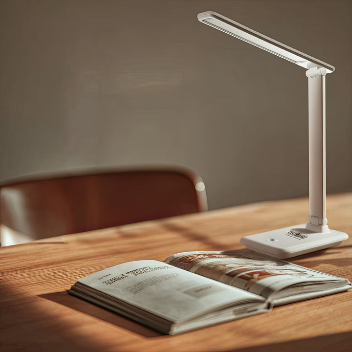 Stmívatelná stolní lampa LED 9W s indukční nabíječkou Qi