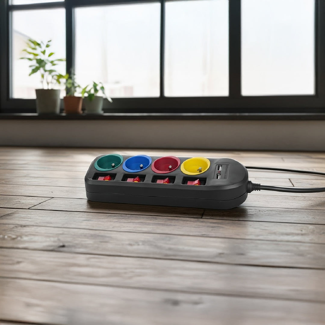 Napájecí lišta Maclean, prodlužovací kabel se 4 zásuvkami + 2xUSB, s přepínači, 250VAC/10A, 2,1A 5V, 1,5 m, černá, MCE229 B