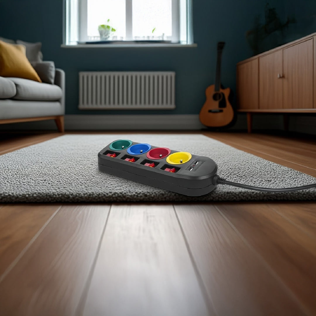 Napájecí lišta Maclean, prodlužovací kabel se 4 zásuvkami + 2xUSB, s přepínači, 250VAC/10A, 2,1A 5V, 1,5 m, černá, MCE229 B