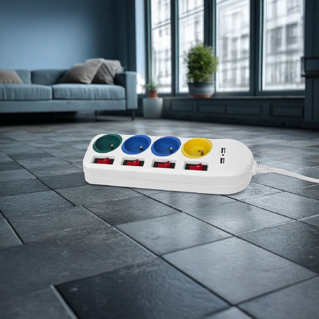 Napájecí lišta Maclean, prodlužovací kabel se 4 zásuvkami + 2xUSB, s přepínači, 250VAC/10A, 2,1A 5V, 1,5 m, bílá, MCE229 W