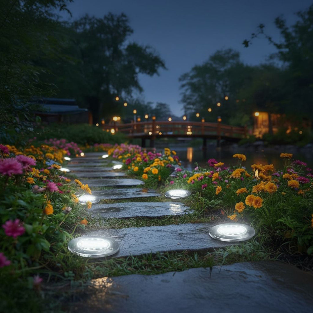 Solární zahradní reflektor Maclean IP44, 12 LED SMD, 4000K, Ni-MH 600 mAh, 0,7W, MCE318