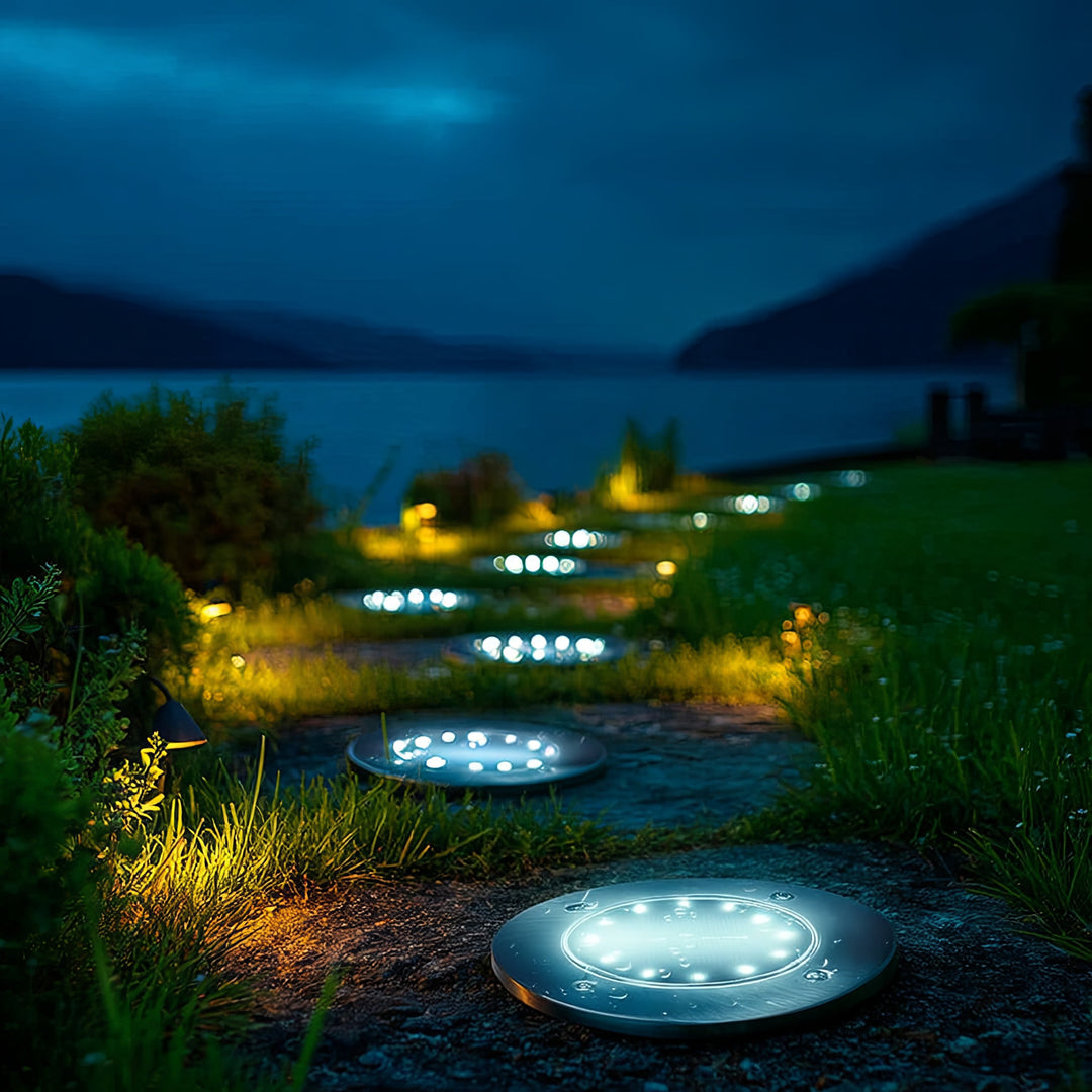 Solární zahradní reflektor Maclean IP44, 12 LED SMD, 4000K, Ni-MH 600 mAh, 0,7W, MCE318