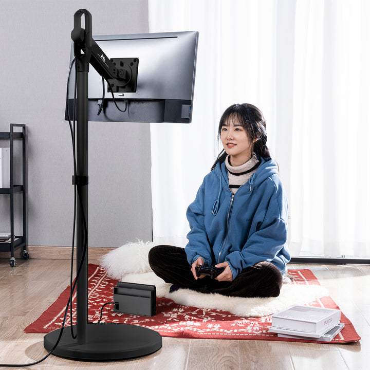 Mobilní podlahový stojan na monitor/TV Maclean, plynová pružina, 17"-35", 2-10 kg, černý, MC-970B