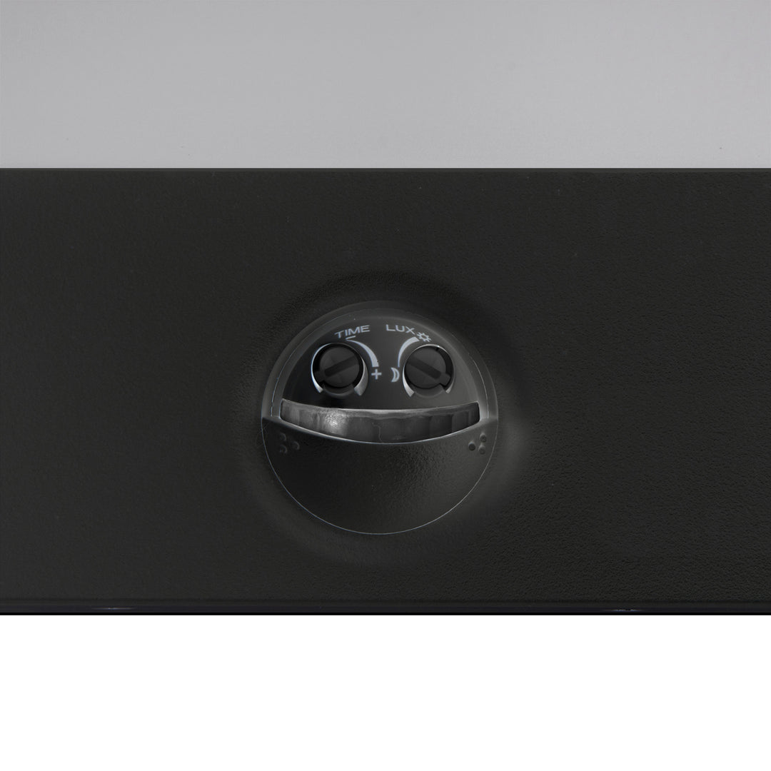 Senzorová LED lampa Maclean, PIR senzor pohybu, černá, 15W, IP65, 1560lm, neutrální bílá (4000K) MCE344 B