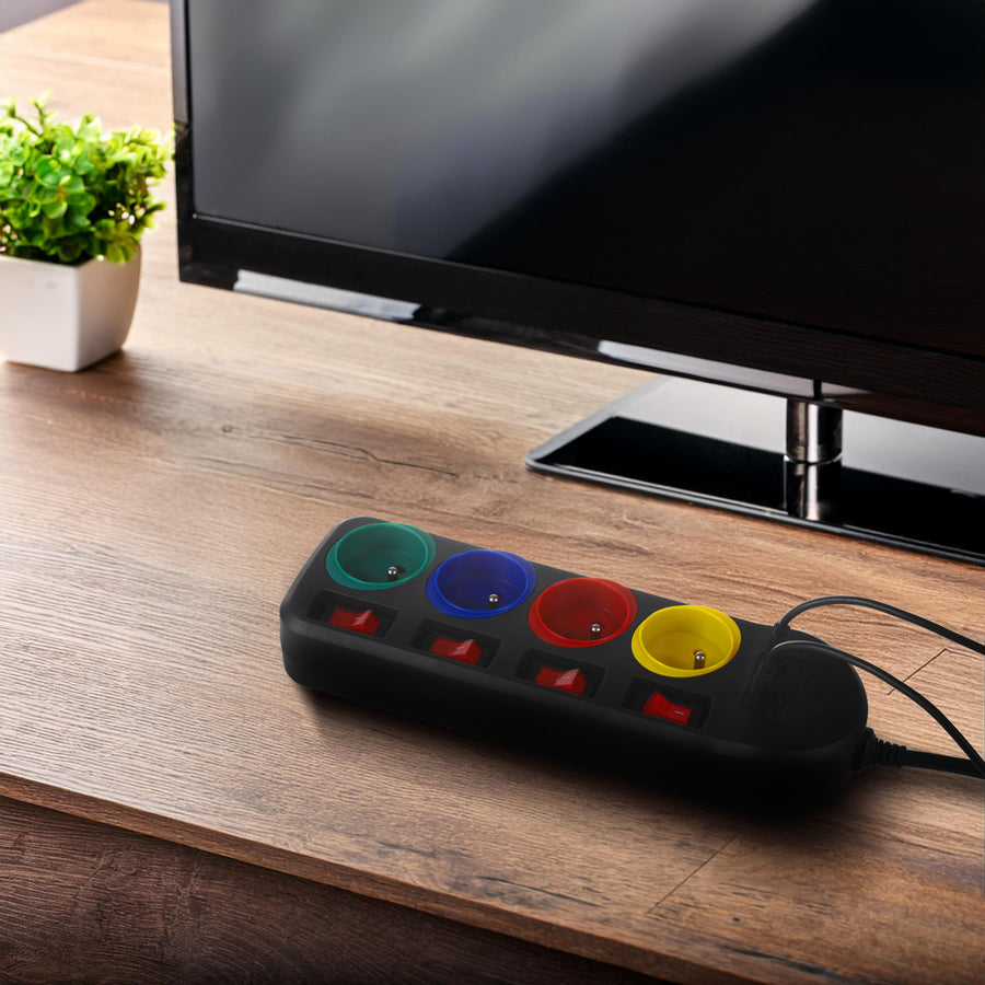 Napájecí lišta Maclean, prodlužovací kabel se 4 zásuvkami + USB A/C, s přepínači, 250VAC/10A, 1,5 m, černá, MCE508 B