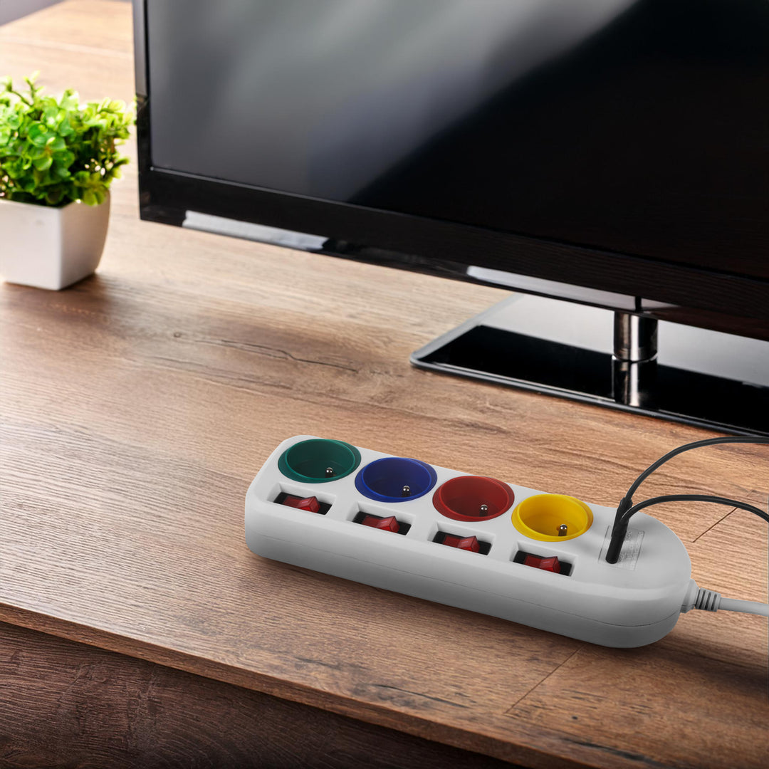 Napájecí lišta Maclean, prodlužovací kabel se 4 zásuvkami + USB A/C, s přepínači, 250 VAC/10A, 1,5 m, bílá, MCE508 W