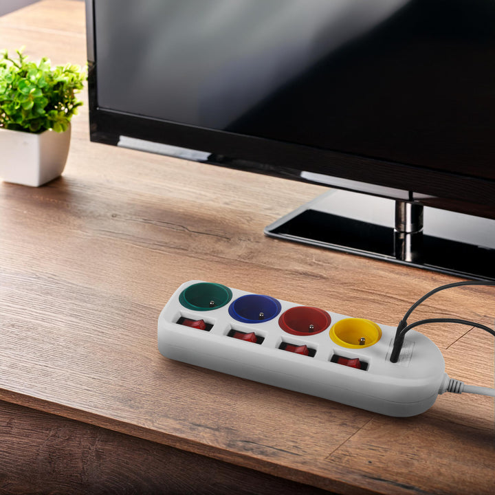 Napájecí lišta Maclean, prodlužovací kabel se 4 zásuvkami + USB A/C, s přepínači, 250 VAC/10A, 1,5 m, bílá, MCE508 W