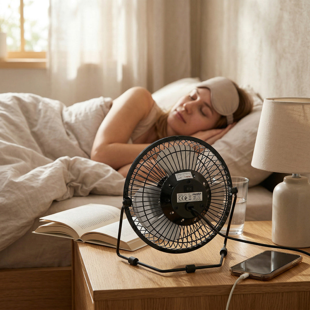 Stolní ventilátor Mesko, průměr 15 cm, napájení přes USB, vertikální oscilace, MS 7322