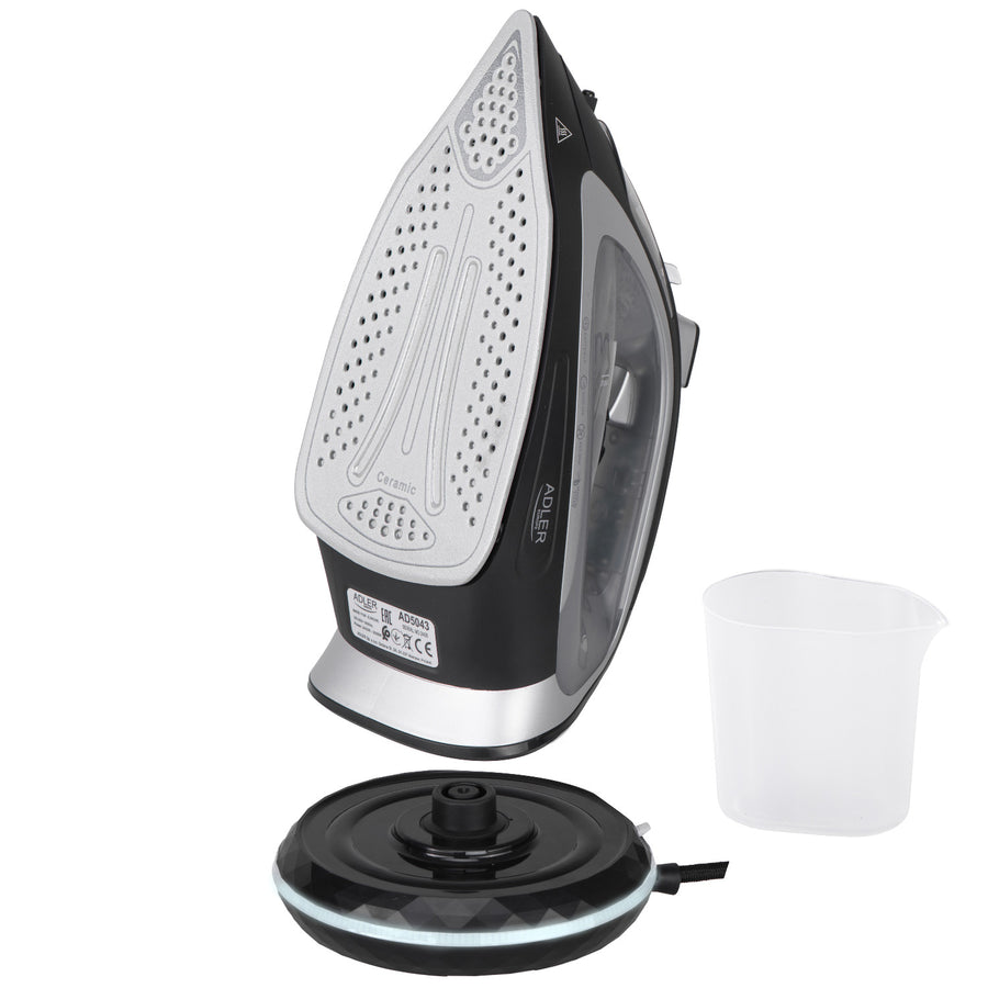 Bezdrátová napařovací žehlička Adler, keramická deska, 2800 W, AD 5043