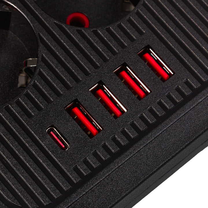 Napájecí lišta Maclean, prodlužovací kabel se 6 zásuvkami + 4xUSB, 110-240V AC 50/60Hz, 2,1A max. 2500W, 1,5 m, černá, MCE389 B