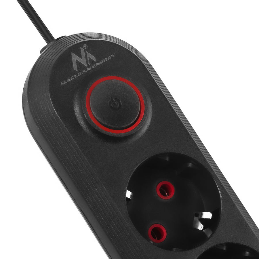 Napájecí lišta Maclean, 3zásuvkový prodlužovací kabel + 3xUSB, 110-240V AC 50/60Hz, 2,1A max. 2500W, 1,5 m, černá, MCE394 B