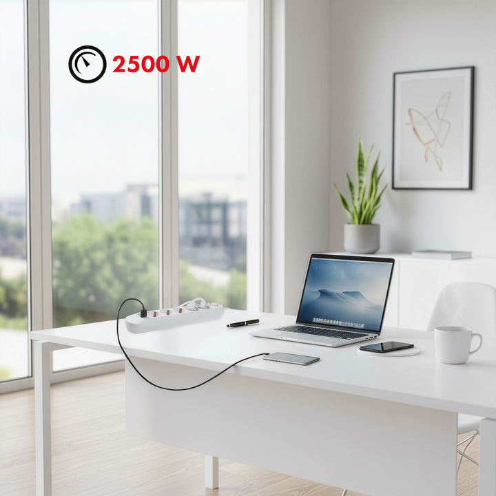 Napájecí lišta Maclean, prodlužovací kabel s 5 zásuvkami + 3xUSB, 110-240V AC 50/60Hz, 2,1A max. 2500W, 1,5 m, bílá, MCE395 W