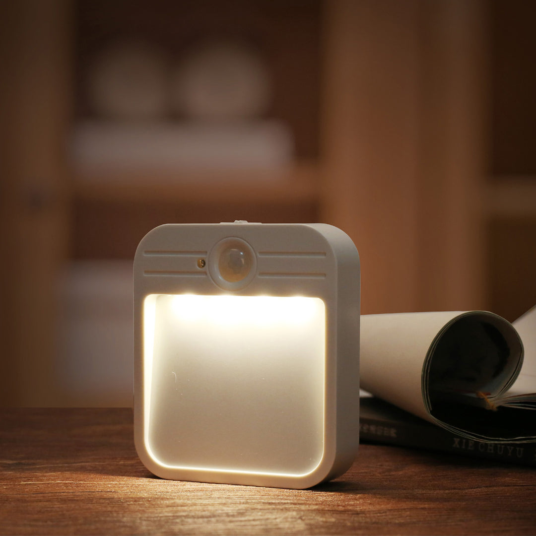 Schodišťové světlo Maclean LED, s detektorem pohybu, teplota 4000K, 3,7V/500mAh, 4 LED, dosah 3-4m, MCE236, 4 kusy