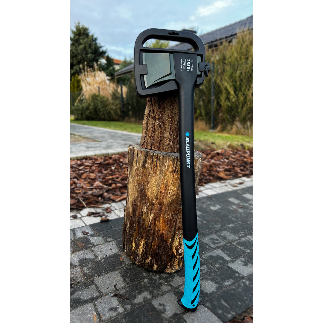 Štípací sekera Blaupunkt, tlumící nárazy a protiskluzová rukojeť, čepel s nepřilnavým povrchem, rovnoměrně vyvážená, AX2650PRO