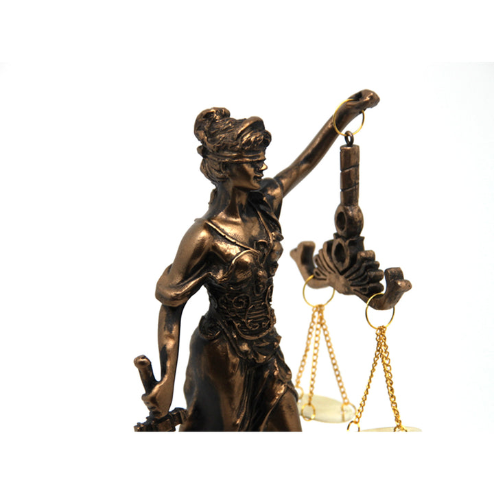 Figurka Themis s váhou a mečem, hodiny, bronzový dekor, královna Isabel