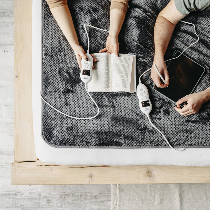 Elektrická deka Camry, pro 2 osoby, rozměry 150x160cm, 8 stupňů ohřevu, výkon 2 x 60W, šedá, CR 7417