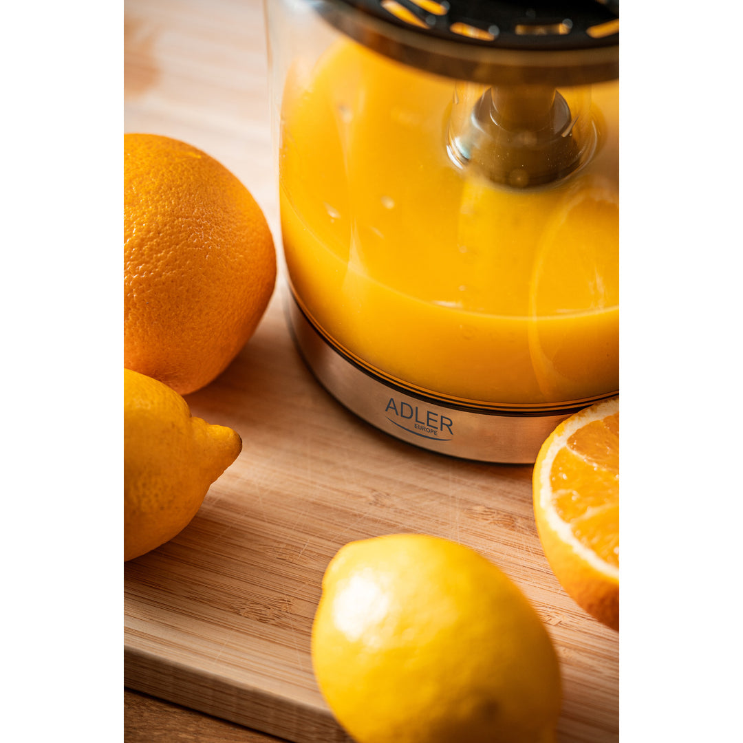 Odšťavňovač citrusů Adler, objem 1,2 l, maximální výkon 60 W, černý, AD 4012