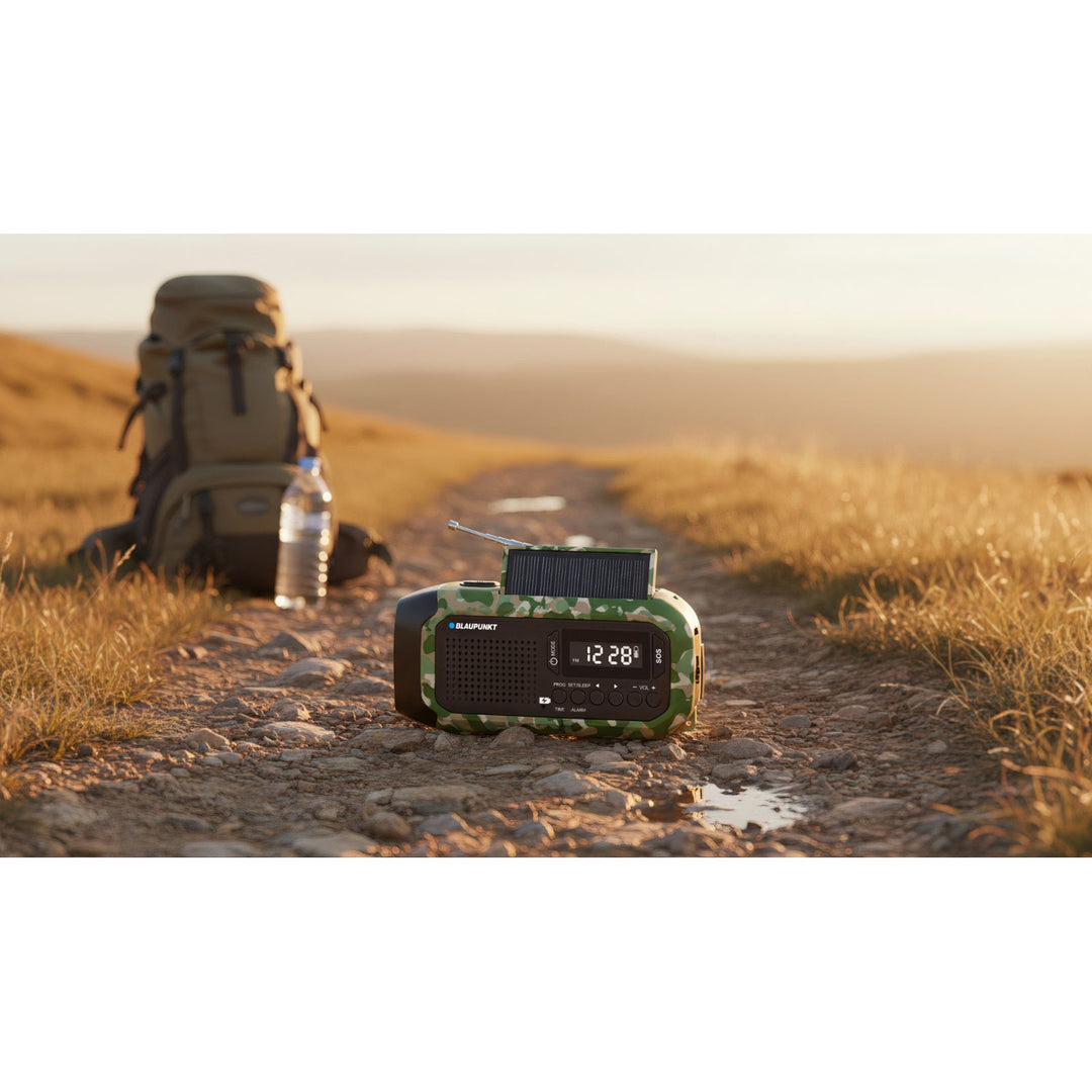 FM alarmní rádio Blaupunkt, LED svítilna, lampička na čtení, trojitý nabíjecí systém, SOS alarm, ER20GC