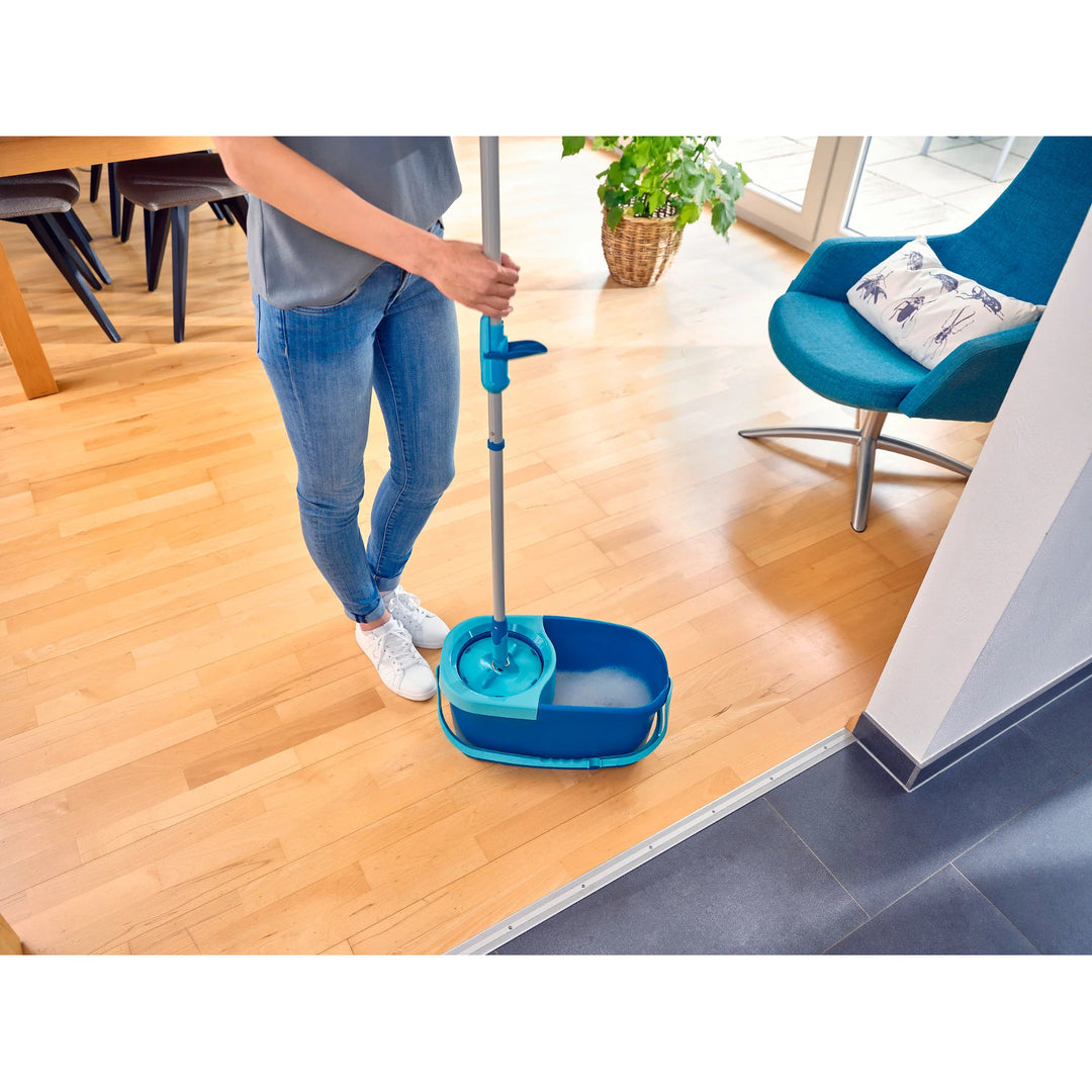 Sada Clean Twist Leifheit, rotační mop a kbelík, nastavitelná délka rukojeti, objem kbelíku 6 l, nástavec Micro duo, 52101