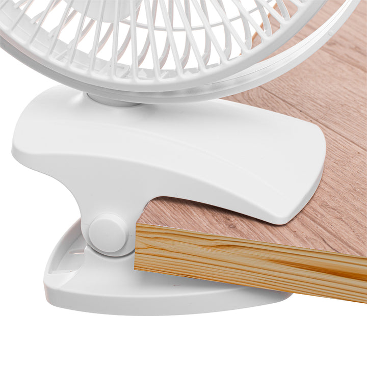 Stolní ventilátor s klipem, na baterii, 15,5 cm, otočný o 360°, USB-C, Adler