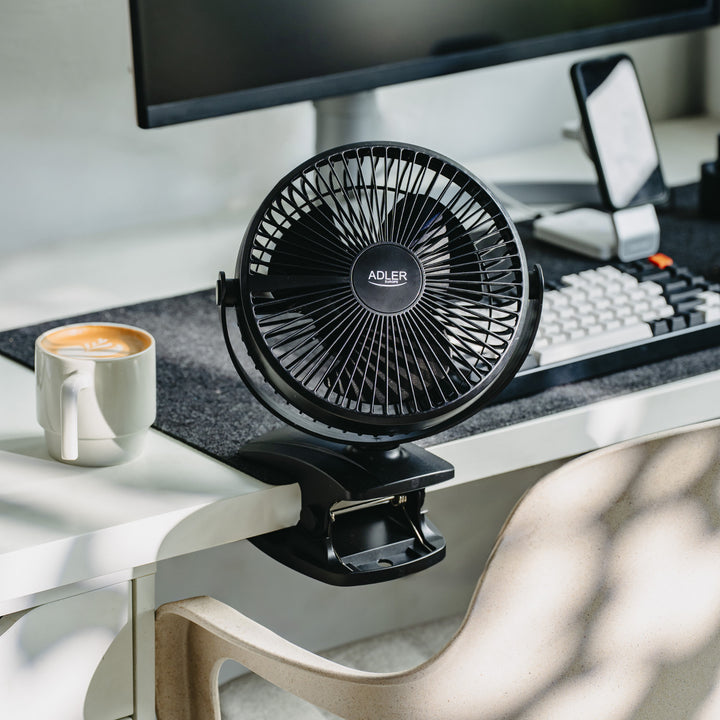 Stolní ventilátor s klipem, na baterii, 15,5 cm, otočný o 360°, USB-C, Adler