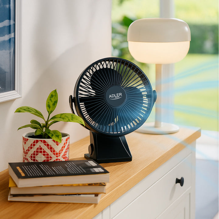 Stolní ventilátor s klipem, na baterii, 15,5 cm, otočný o 360°, USB-C, Adler