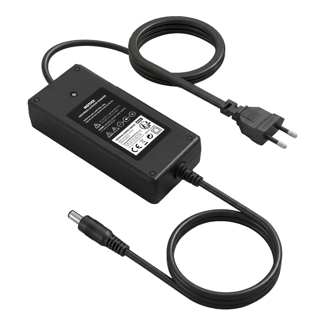 Univerzální nabíječka / napájecí zdroj Maclean Energy, pro koloběžky, 42 V DC, 2 A, max. 85 W, rychlé nabíjení, 6 zástrček, MCE667