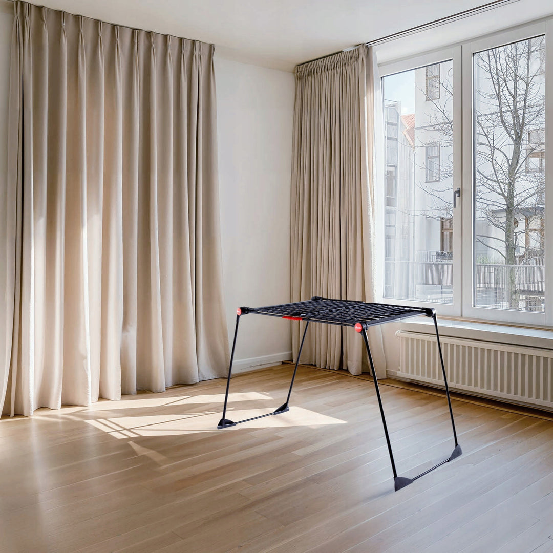Sušák na prádlo Vileda Infinity Flex Ultimate, černý, sušicí plocha až 30 m, rozkládací, zvýšený rám, držáky na prádlo, integrovaná kolečka, 179620