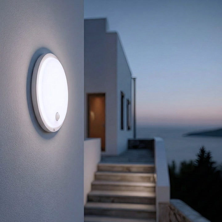 LED svítidlo s pohybovým senzorem Maclean, senzor PIR, bílá barva, 10 W, IP65, 1000 lm, neutrální barva světla, MCE525 W, 2 ks