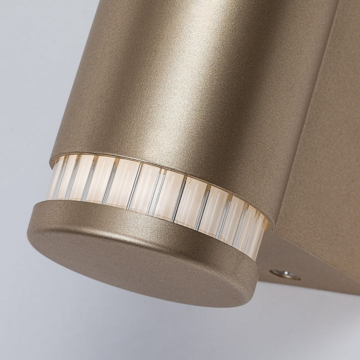 Koupelnové nástěnné svítidlo, Calyn, LED 6 W, 4000 K, 530 lm, výška 29 cm, zlaté, IP44, 75106