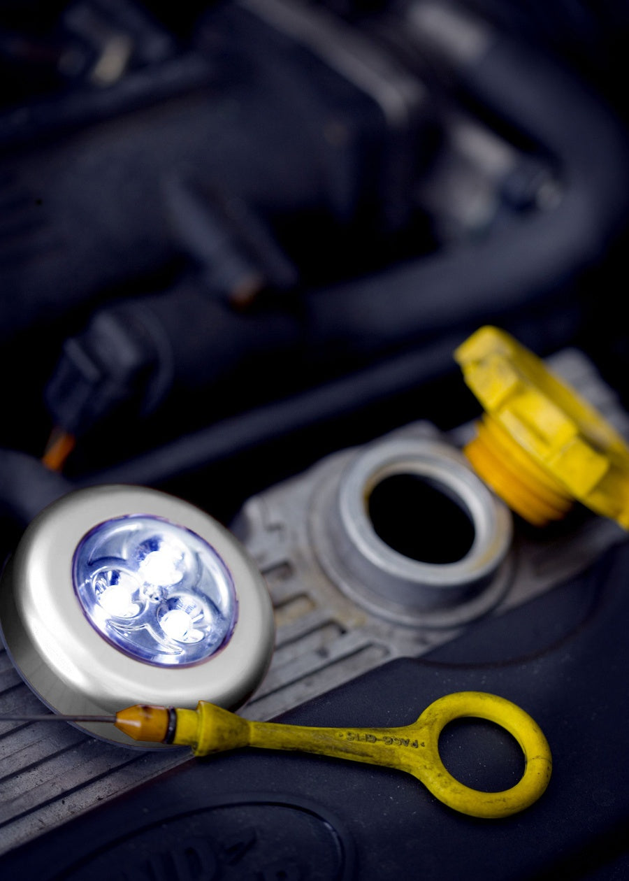 Samolepící lampička 6xLED MCE27 užitečná v každém domě, suterénu nebo garáži Maclean