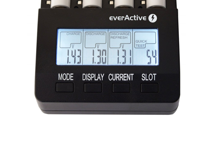 Nabíječka baterií AAA R03, AA R6, Ni-MH / Ni-CD EverActive NC-3000