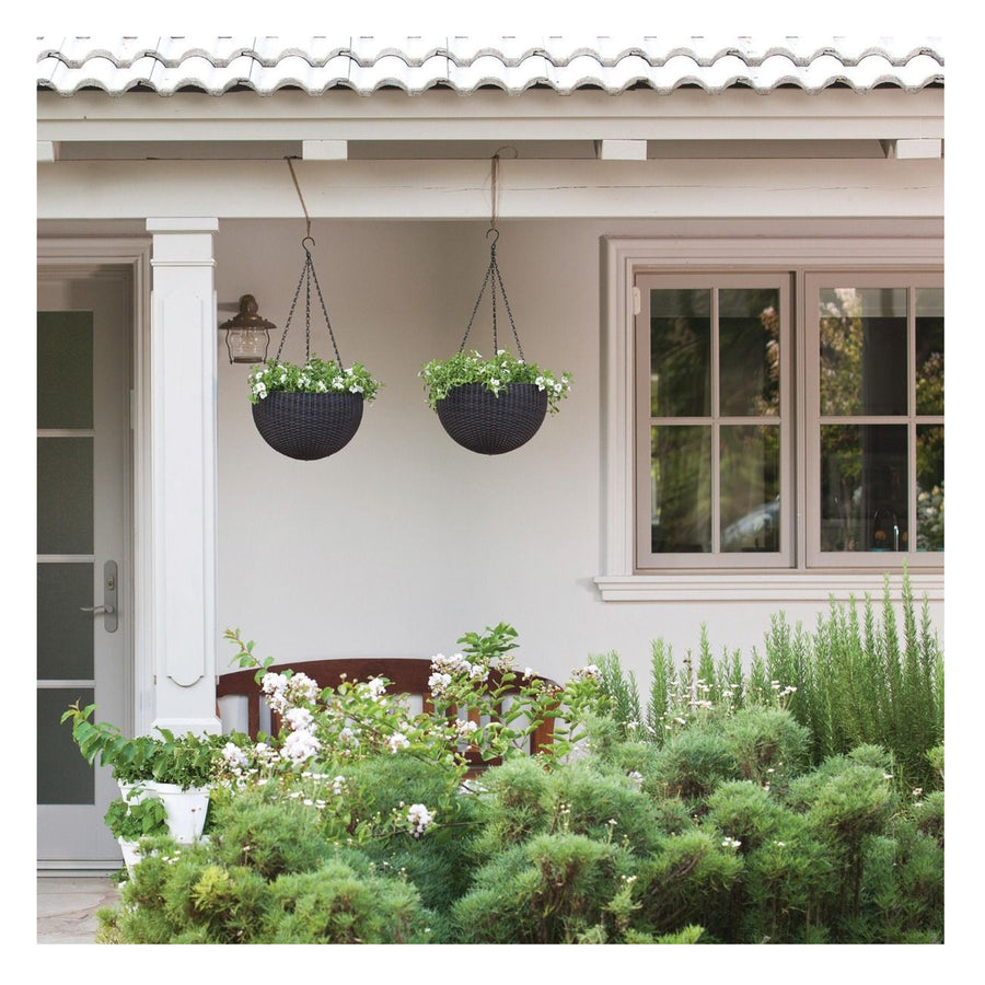 Závěsný květináč Keter Sphere Planter na řetězu - hnědý