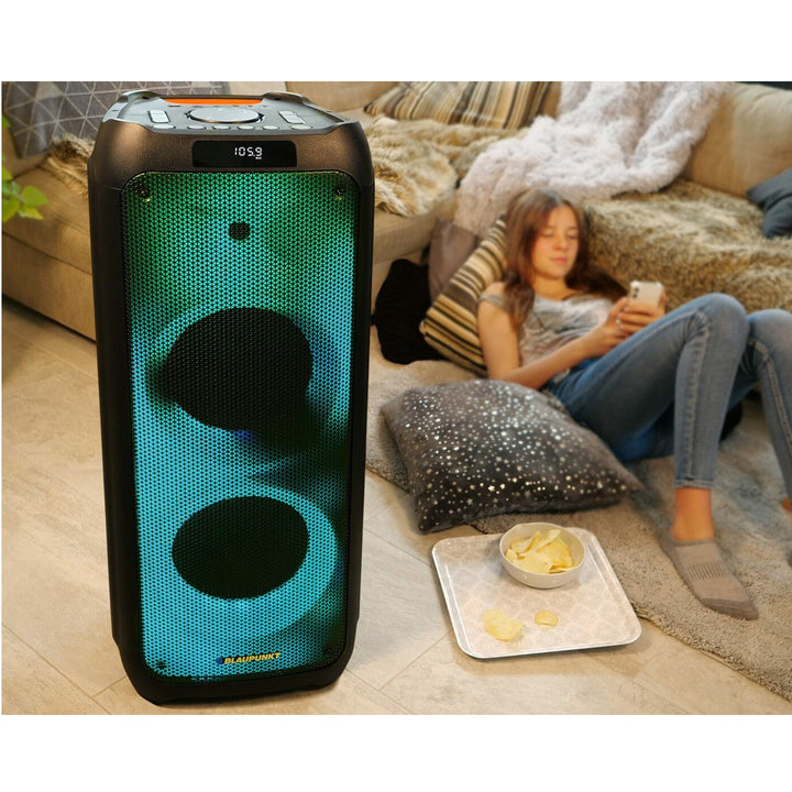 Přenosný sloupový reproduktor s BT a karaoke Blaupunkt PB10DB