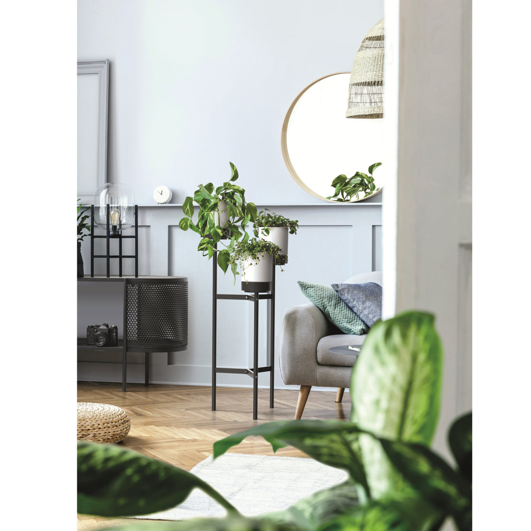 Bloomie Stand Třínohý stojan na květiny se 3 květináči Stojan na květiny 42 cm x 39,5 x 125 cm Kovový rám Bílá barva