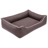Pelíšek pro psy Sofa Mallorca Comfort v hnědé barvě s bílým lemováním 100x75 cm