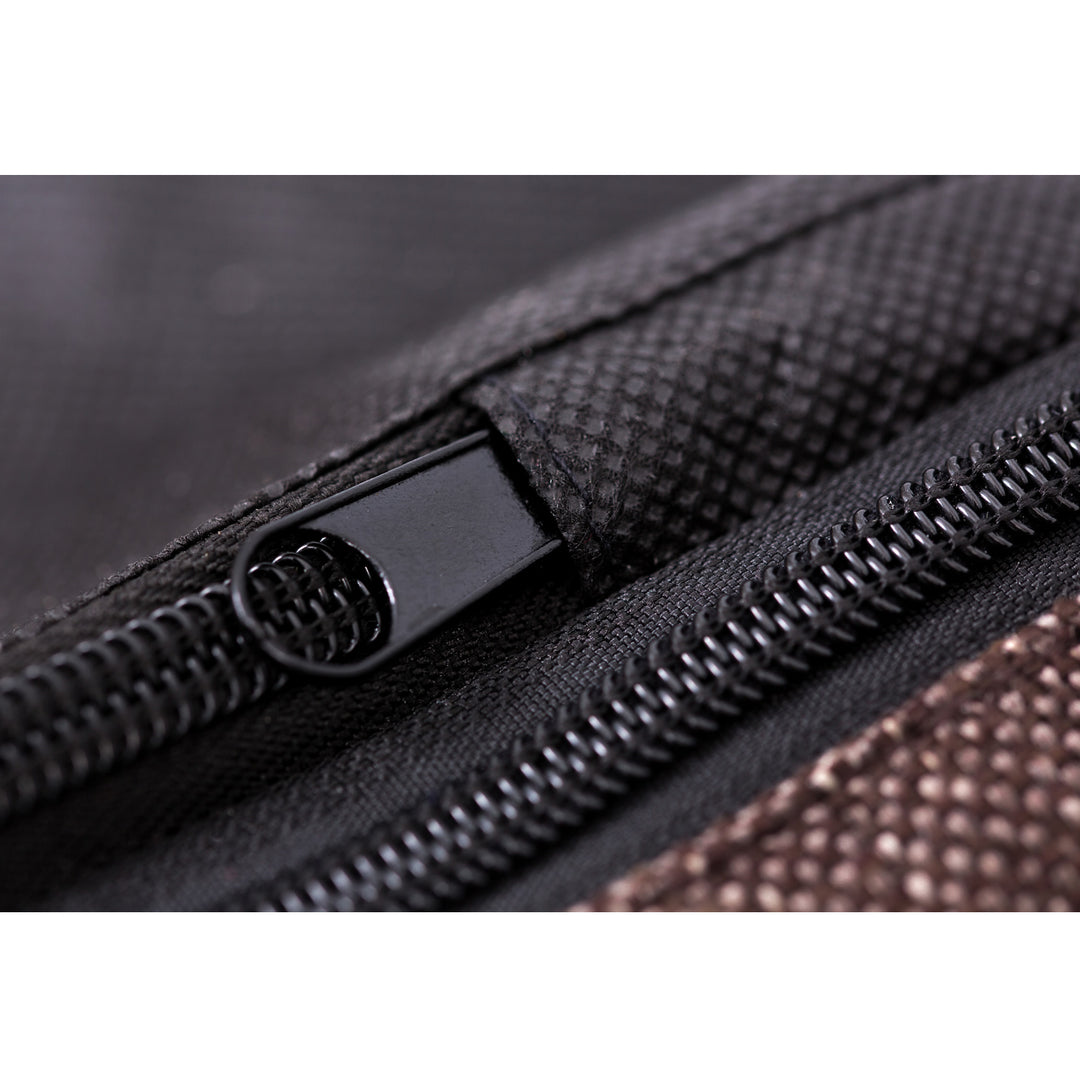 Pelíšek pro psy Sofa Mallorca Comfort v hnědé barvě s bílým lemováním 100x75 cm