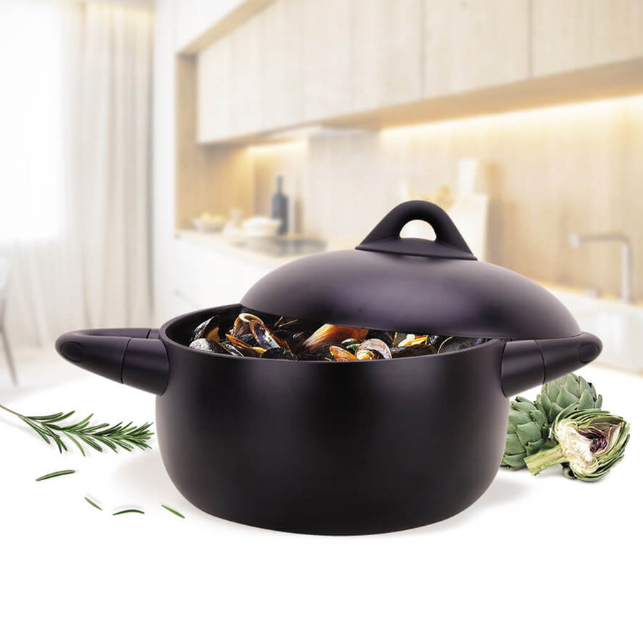 Hrnec Maestro s poklicí, 2,2 l, 18 cm, hliníkový odlitek, nepřilnavý povrch, MR-4017-18