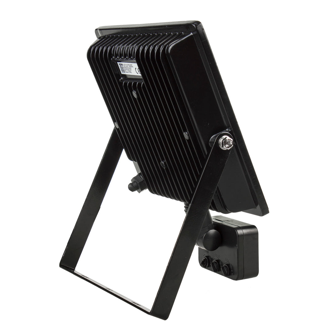 2x LED reflektor se senzorem pohybu Maclean, tenký 30W, 2400lm, teplá bílá (3000K), IP44, MCE630 WW PIR